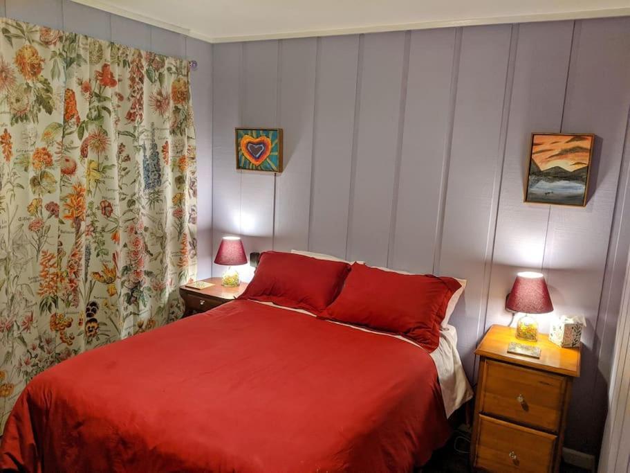 Sleeping Wolf Guest House โอกเฮิร์สต์ ภายนอก รูปภาพ
